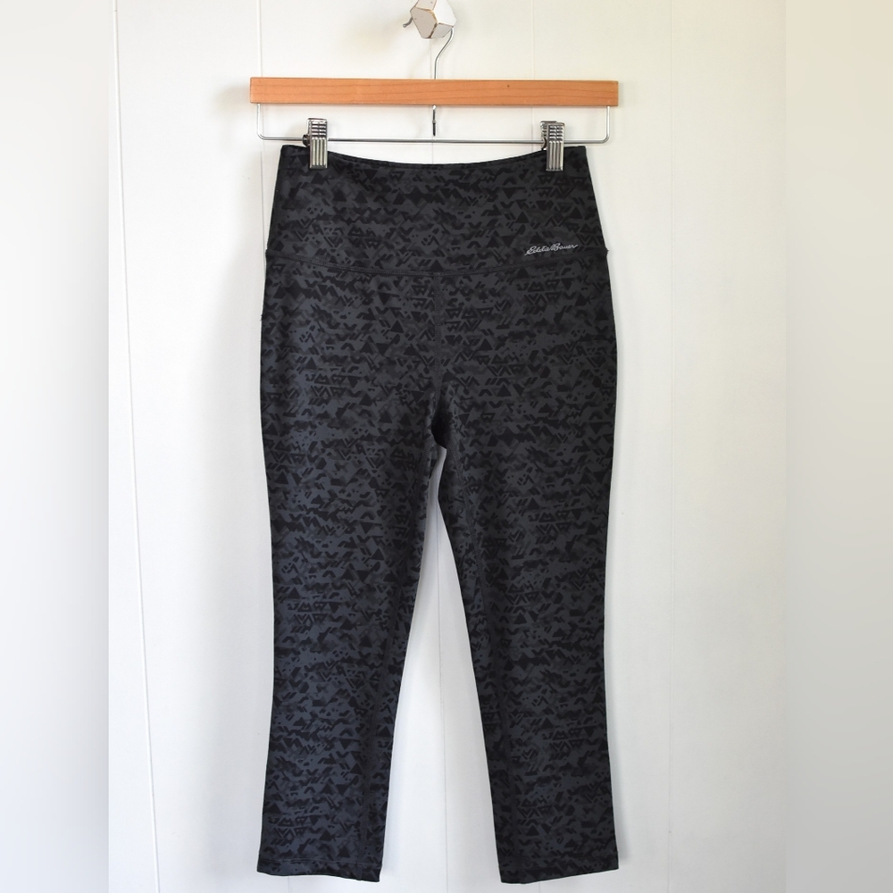 ☆ EDDIE BAUER Movement Lux Print Capris